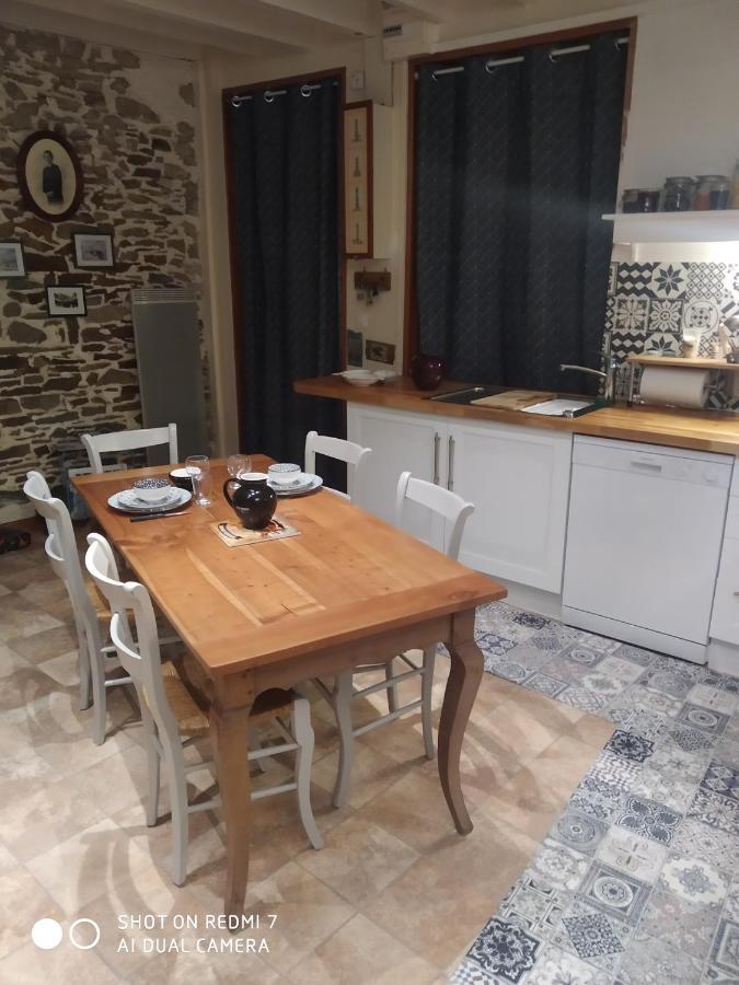 Le Cati Mini Villa Cancale Eksteriør billede